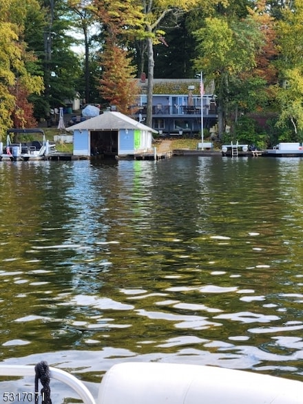 58 Raccoon Island Rd, Lake Hopatcong, NJ 07849