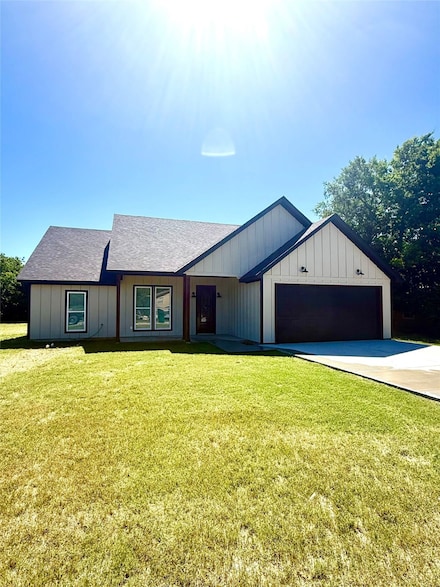 1308 Simmons St, Eastland, TX 76448