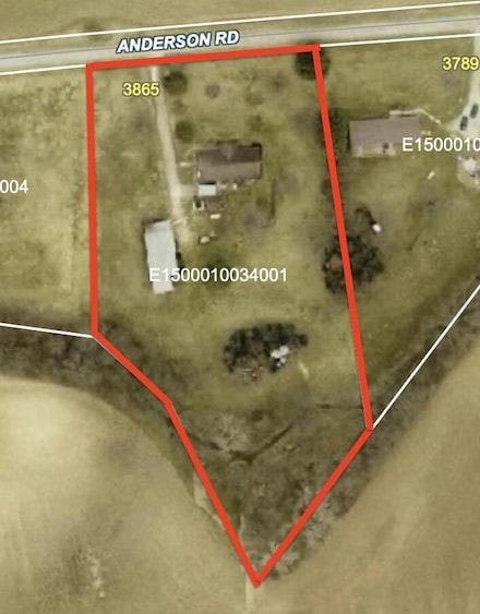 3865 Anderson Rd, Circleville, OH 43113