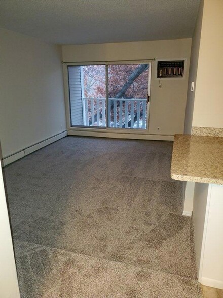 1601 N Innsbruck Dr Unit 314, Fridley, MN 55432