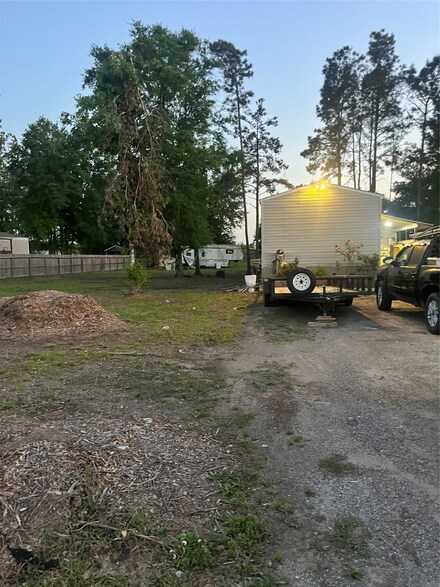 762 Road 5260, Cleveland, TX 77327