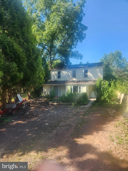 2112 Elm Ave, Warrington, PA 18976