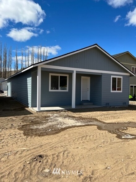 1365 Theo Way, Rock Island, WA 98850