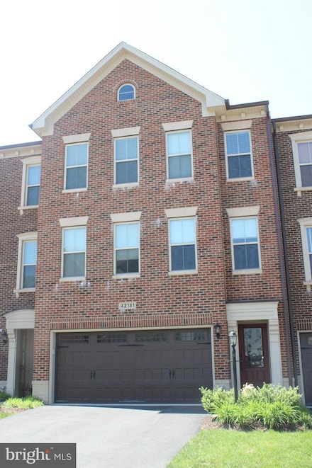 42181 Castle Ridge Square, Ashburn, VA 20148