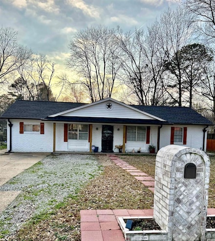 4235 Trudy St, Memphis, TN 38128