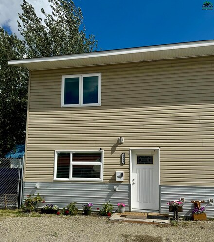 1553 Eielson St, Fairbanks, AK 99701