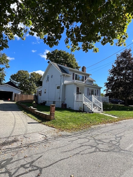 32 Macomber Ave, Swansea, MA 02777