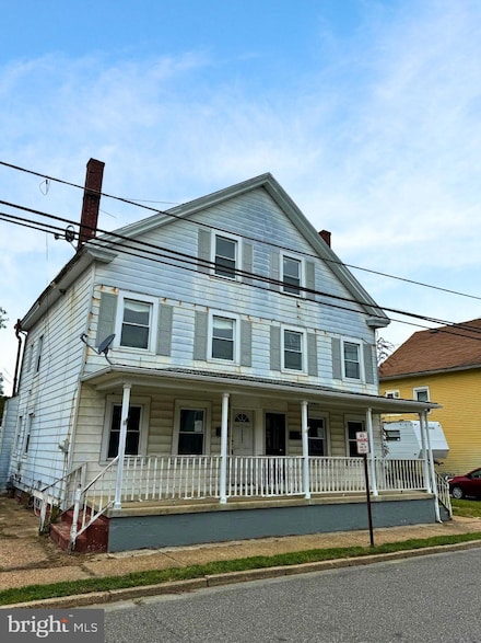 121 123 Repauno Ave, Gibbstown, NJ 08027