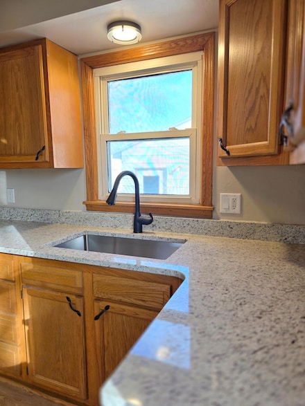 406 9th Ave NW, Rochester, MN 55901