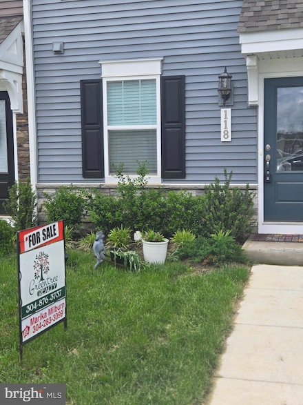 118 Coolidge Ave, Ranson, WV 25438