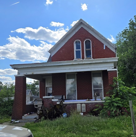 1002 Edgar St, Evansville, IN 47710