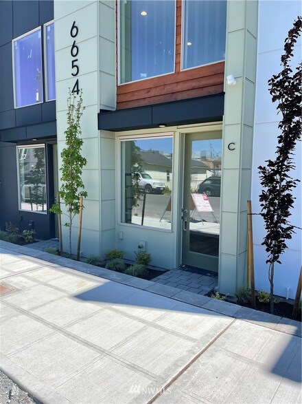 6654 Carleton Ave S Unit C, Seattle, WA 98108