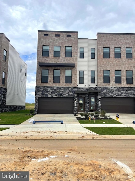 871 Amity St, Frederick, MD 21701