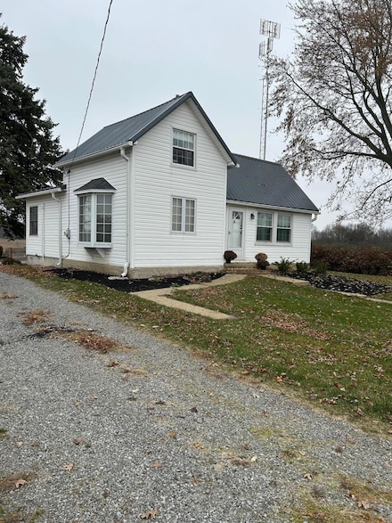 8475 State Route 29, de Graff, OH 43318