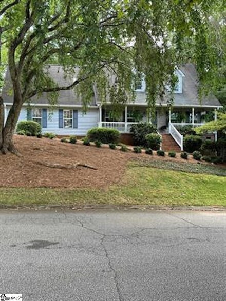 100 Northridge Rd, Greer, SC 29650