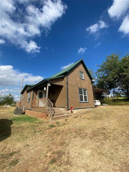29070 State Highway 19, Cement, OK 73017