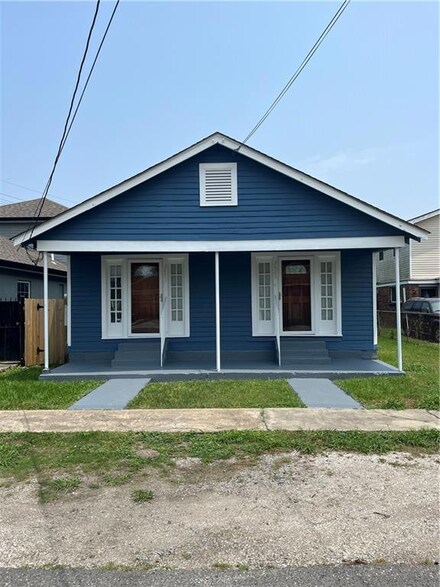 2883 85 Annette St, New Orleans, LA 70119