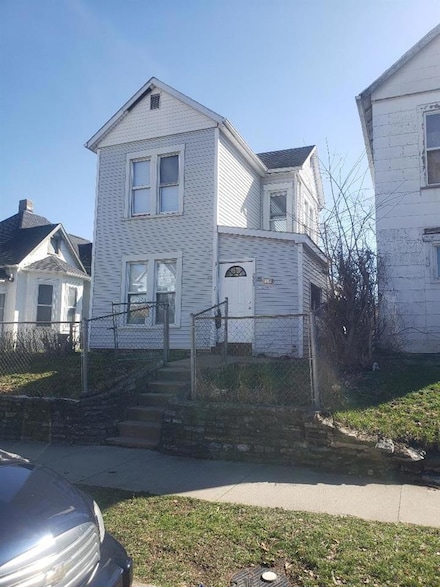 223 N 18th St, Richmond, IN 47374