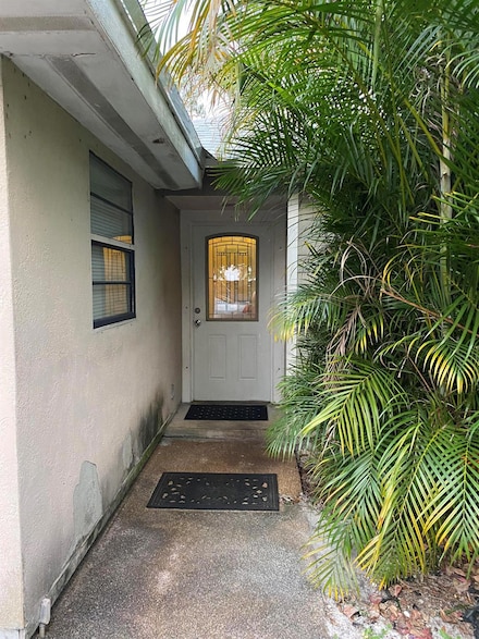 8587 SW 18th Ave, Stuart, FL 34997