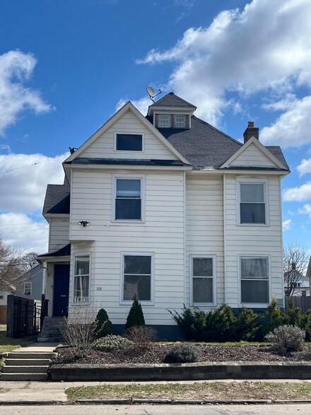 930 Jefferson Ave SE, Grand Rapids, MI 49507