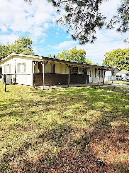 1301 Meadowview Dr, Bossier City, LA 71111