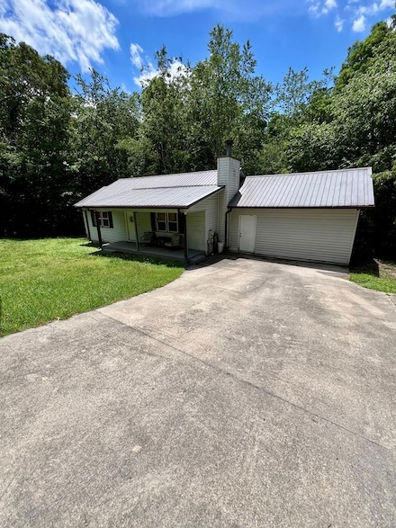 4781 Tree Top Ln, Cohutta, GA 30710