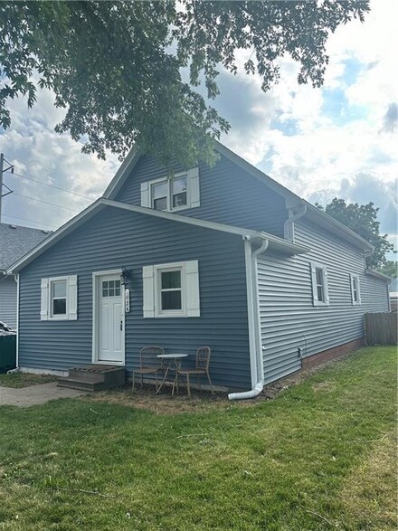 1924 S Jefferson St, Tilton, IL 61833