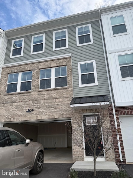 83 Four Leaf Dr, Exton, PA 19341