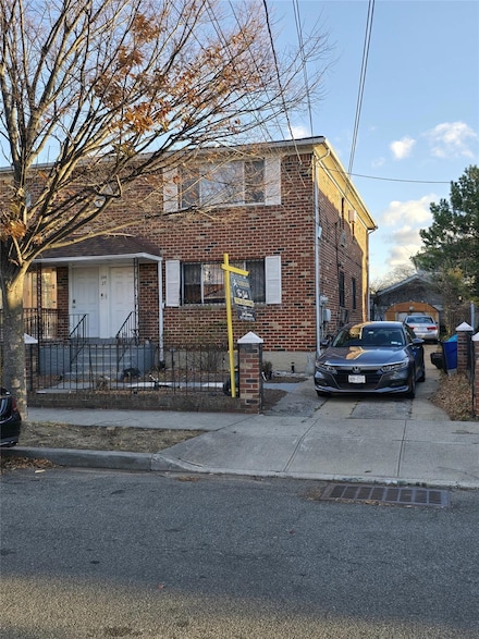 144-27 175th St, Jamaica, NY 11434