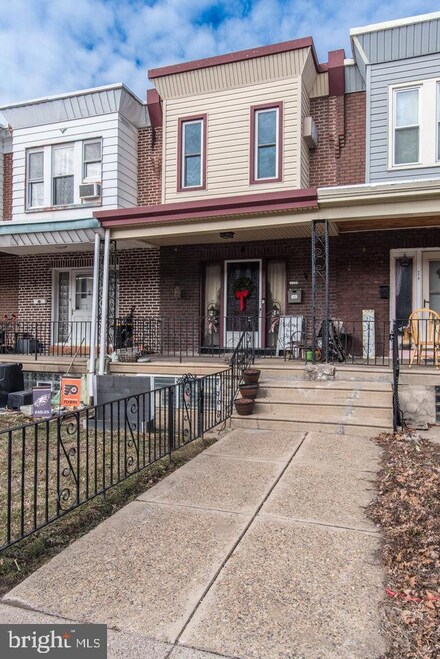 7168 Montague St, Philadelphia, PA 19135
