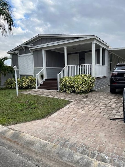 266 Westview Ct S, Melbourne, FL 32934