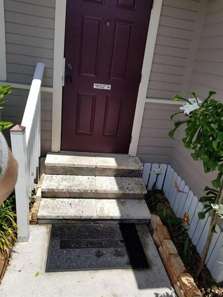 112 NE 4th Ave, Boynton Beach, FL 33435