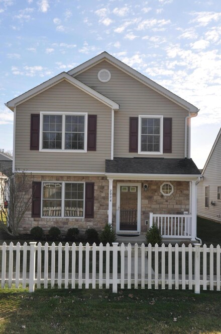 2994 E Powell Rd, Columbus, OH 43240