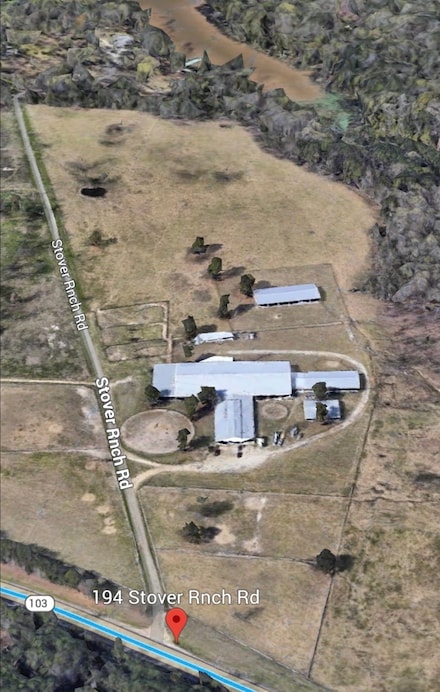 194 Stover Ranch Rd, Lufkin, TX 75904