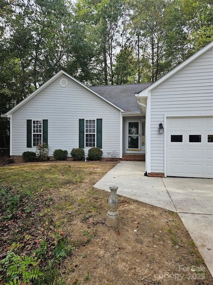396 Glensprings Dr, Fletcher, NC 28732
