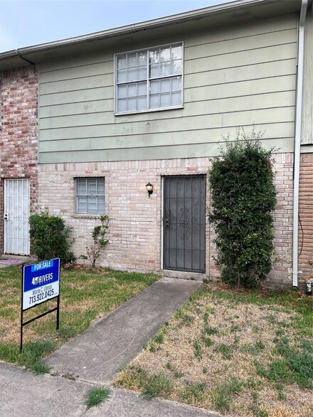 122 Goodson Dr Unit 122, Houston, TX 77060