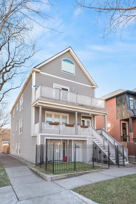1901 W Fletcher St Unit 1, Chicago, IL 60657