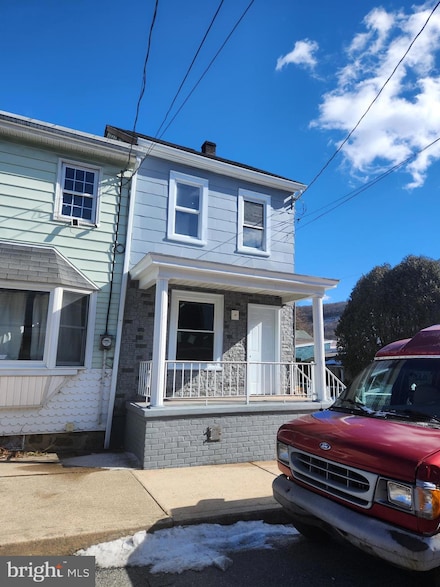 218 N Coal St, Port Carbon, PA 17965