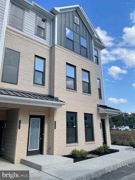 702 Parker Blvd, West Windsor Township, NJ 08550
