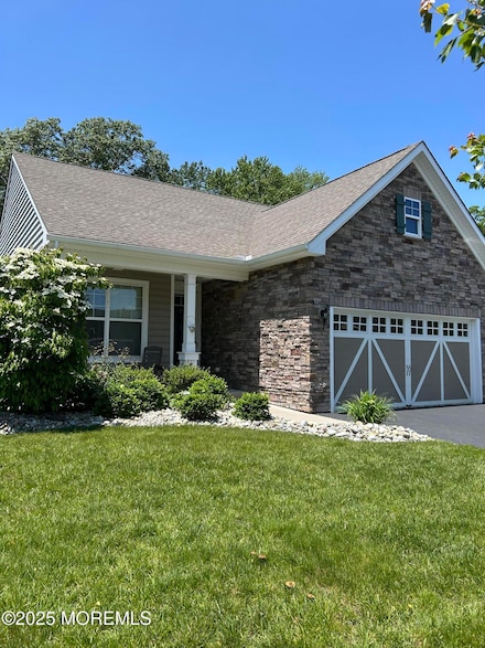 18 Lily Pond Ct, Howell Township, NJ 07731