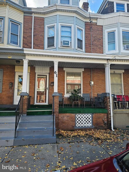 61 Garfield Ave, Trenton, NJ 08609