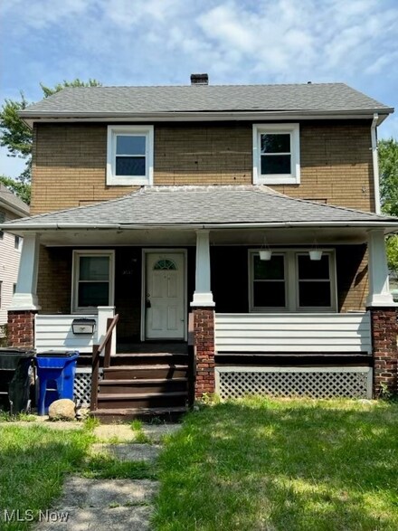 3547 W 100th St, Cleveland, OH 44111