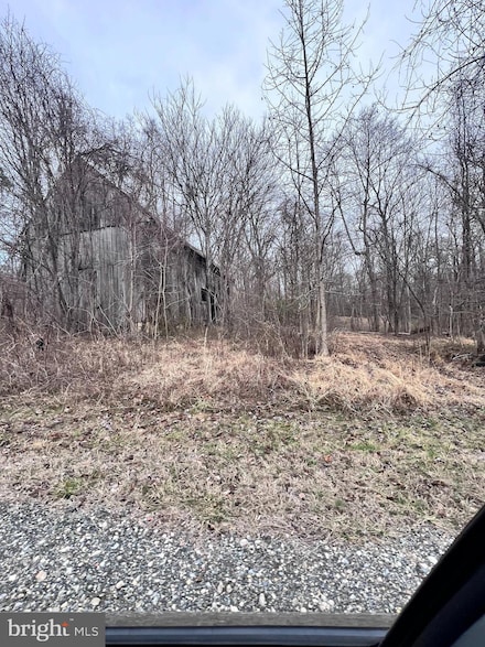 7275 Clyde Jones Rd, Owings, MD 20736
