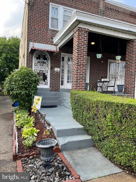 2622 W 7th St, Chester, PA 19013