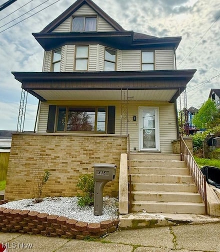 835 Grant Ave, Martins Ferry, OH 43935