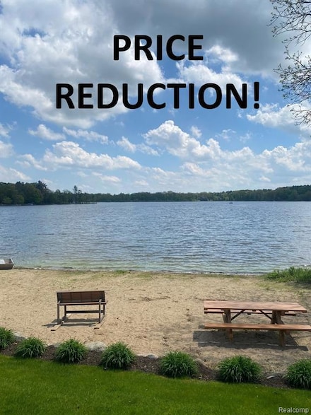 Unit 23 Pine Creek B Rexford Ct, Hamburg Township, MI 48116