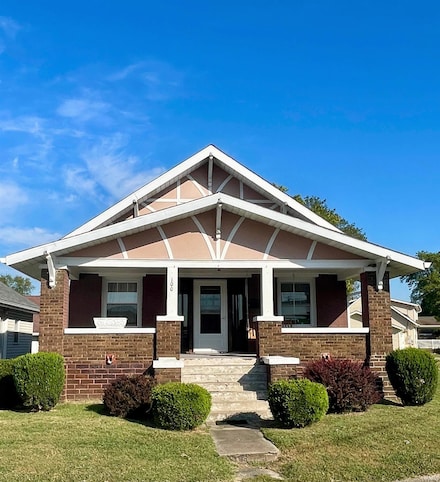 100 Wood St, Loogootee, IN 47553