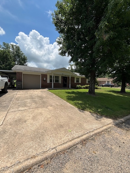 16 Tedford Way, Wewoka, OK 74884