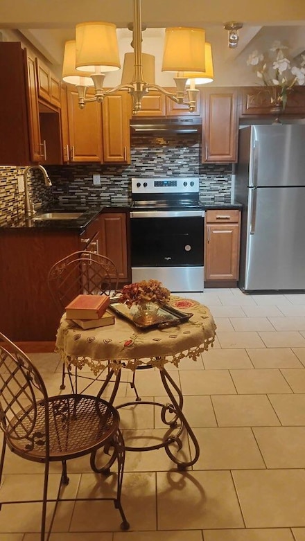 1100 Alvarado Dr SE Unit 204, Albuquerque, NM 87108