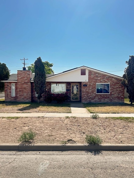 1011 S Cherry St, Pecos, TX 79772